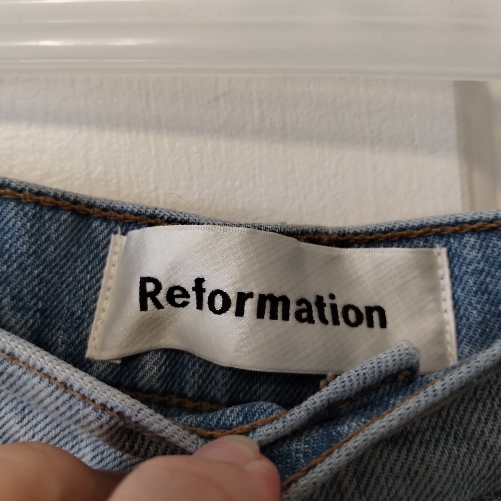 Reformation distressed shorts - Picture 8 of 12